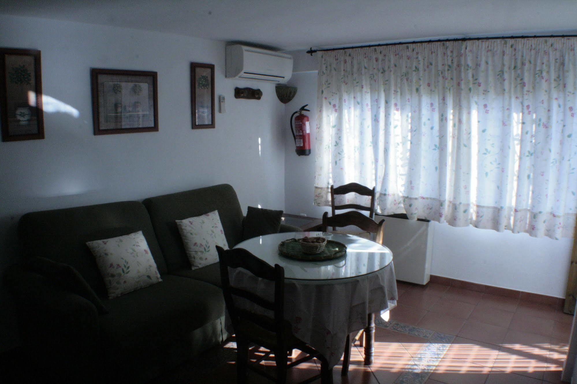 Alojamiento Rural El Valle ดูรคัล ภายนอก รูปภาพ